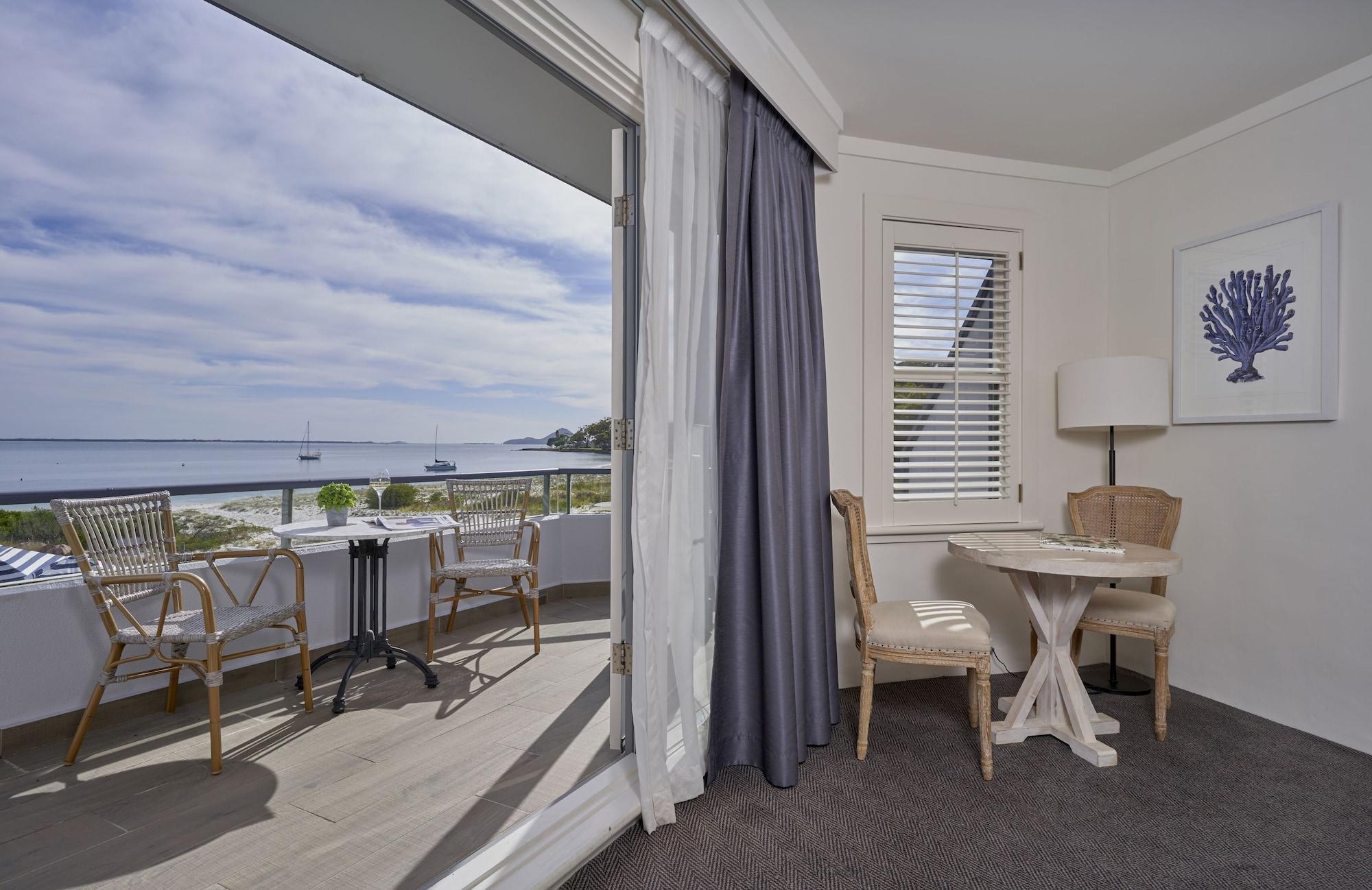 Hotel Anchorage Port Stephens Corlette Exterior foto